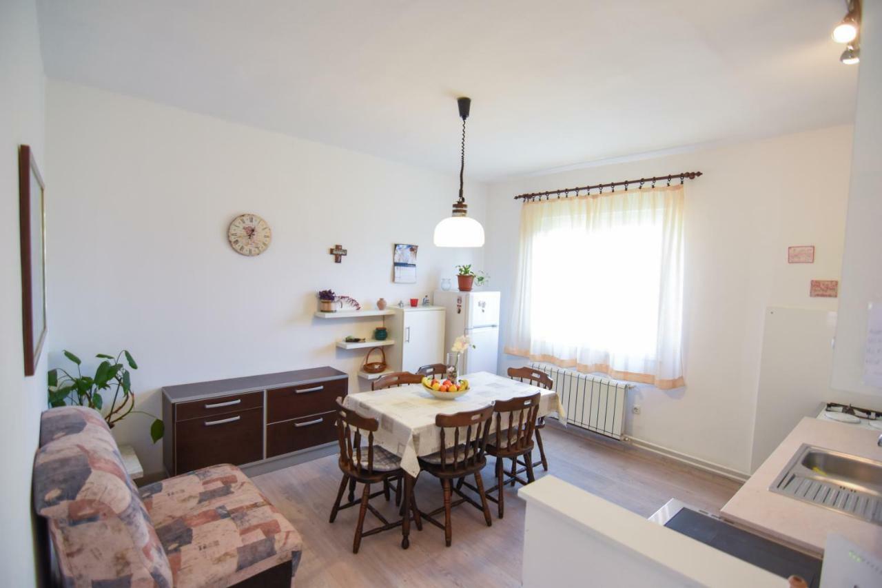 F-Holiday Apartment زادار المظهر الخارجي الصورة