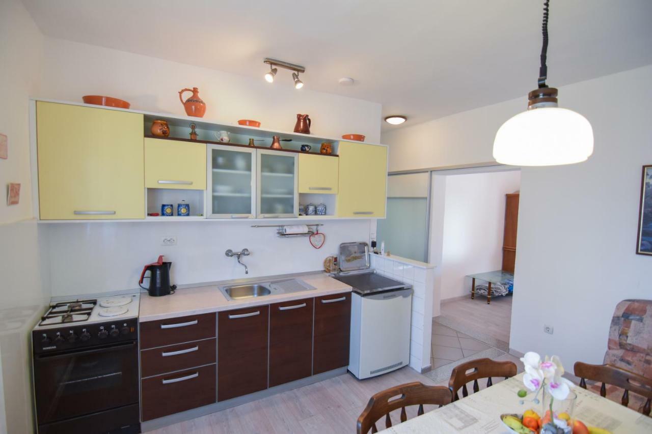 F-Holiday Apartment زادار المظهر الخارجي الصورة