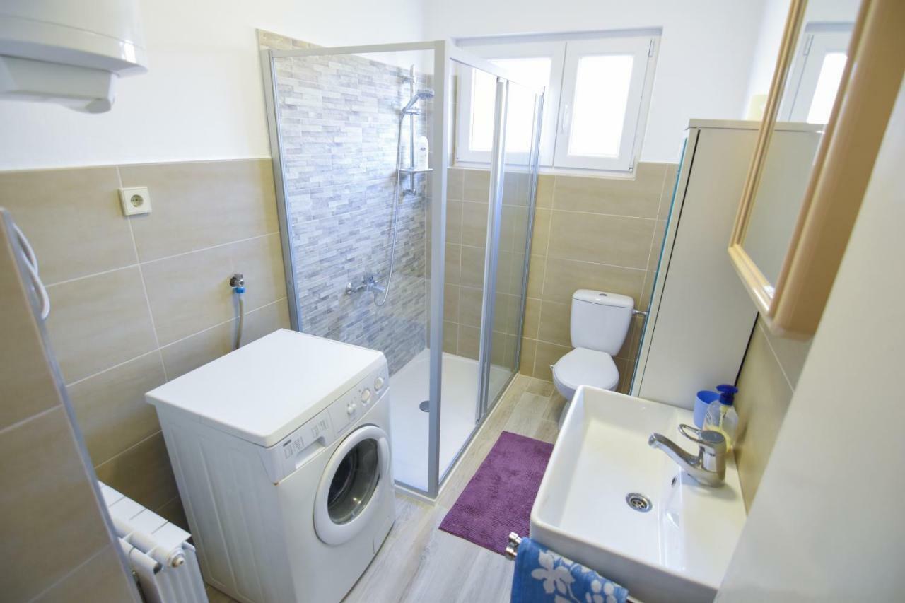 F-Holiday Apartment زادار المظهر الخارجي الصورة