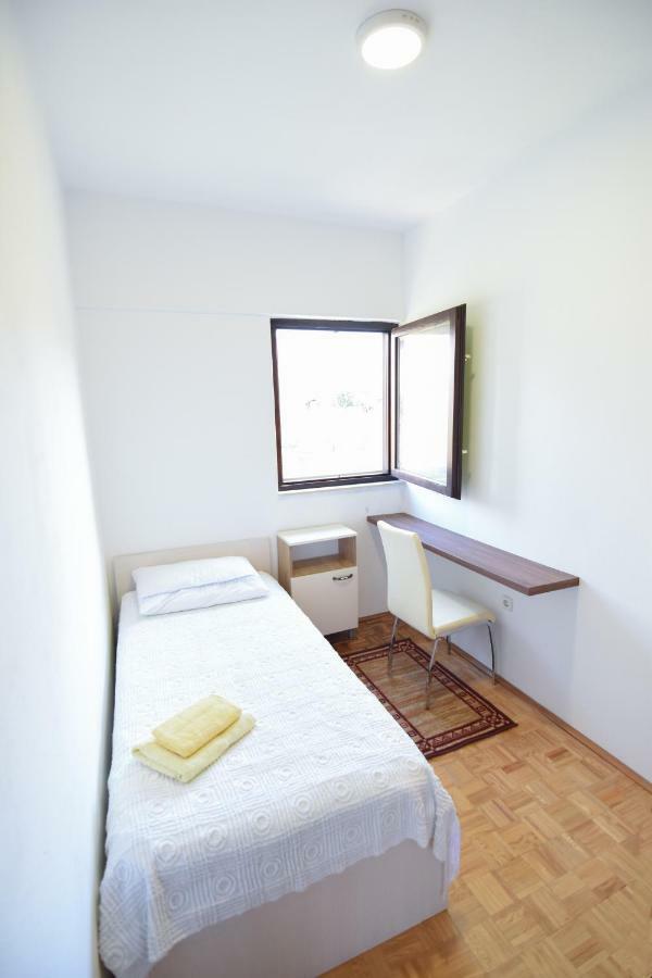 F-Holiday Apartment زادار المظهر الخارجي الصورة